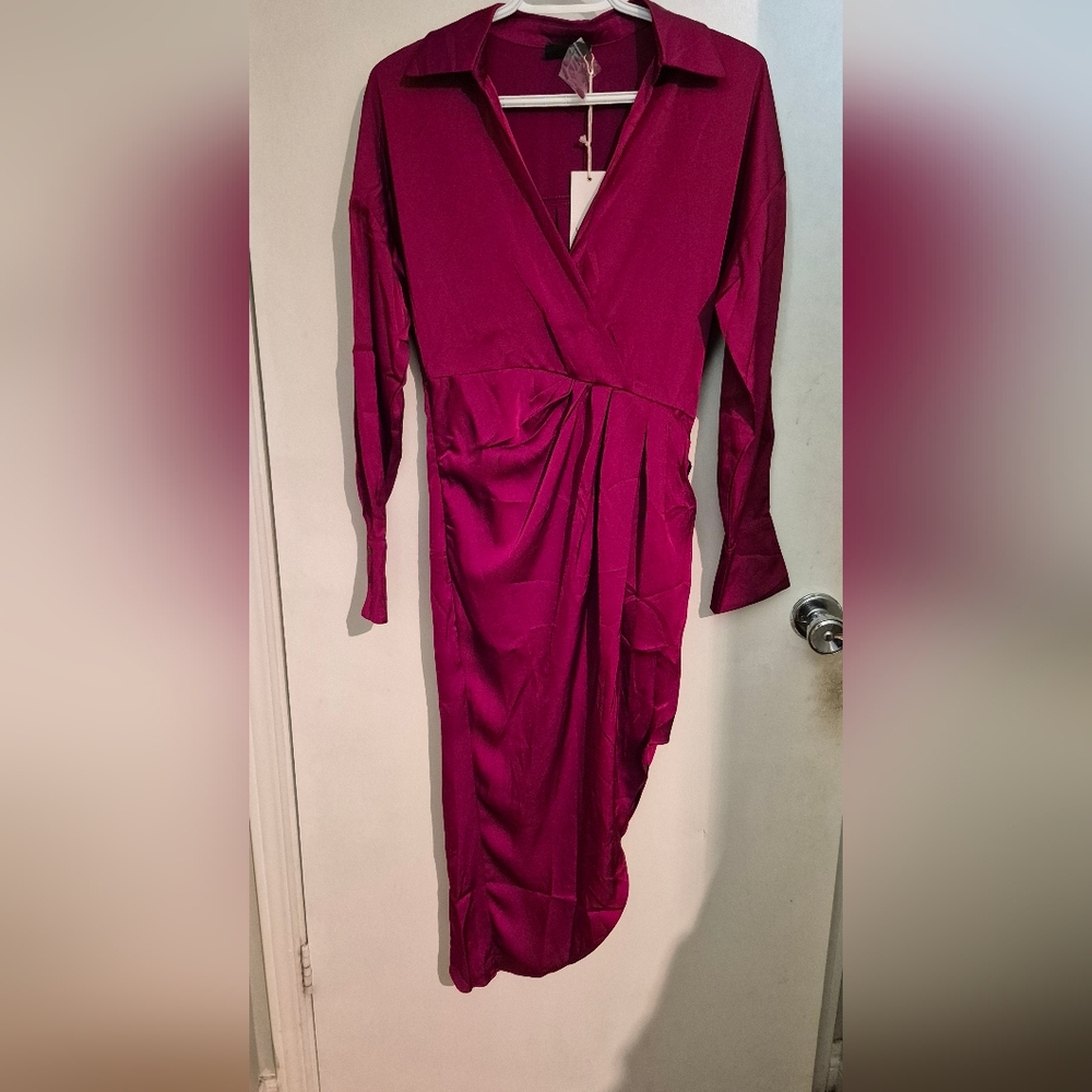 VICI Emerie Satin Asymmetrical Burgundy Dress SZ.S NWT - Picture 5 of 11